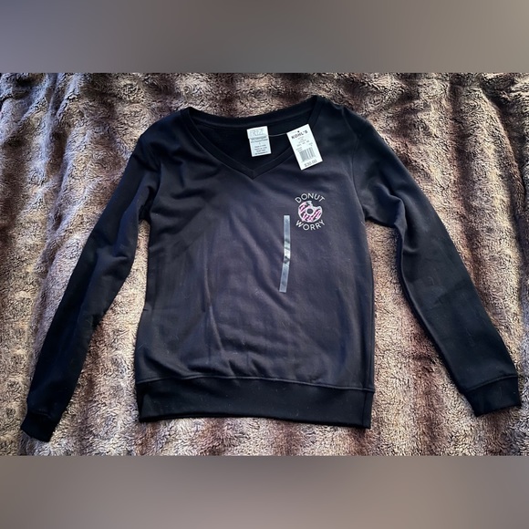 Sweater - Picture 1 of 3